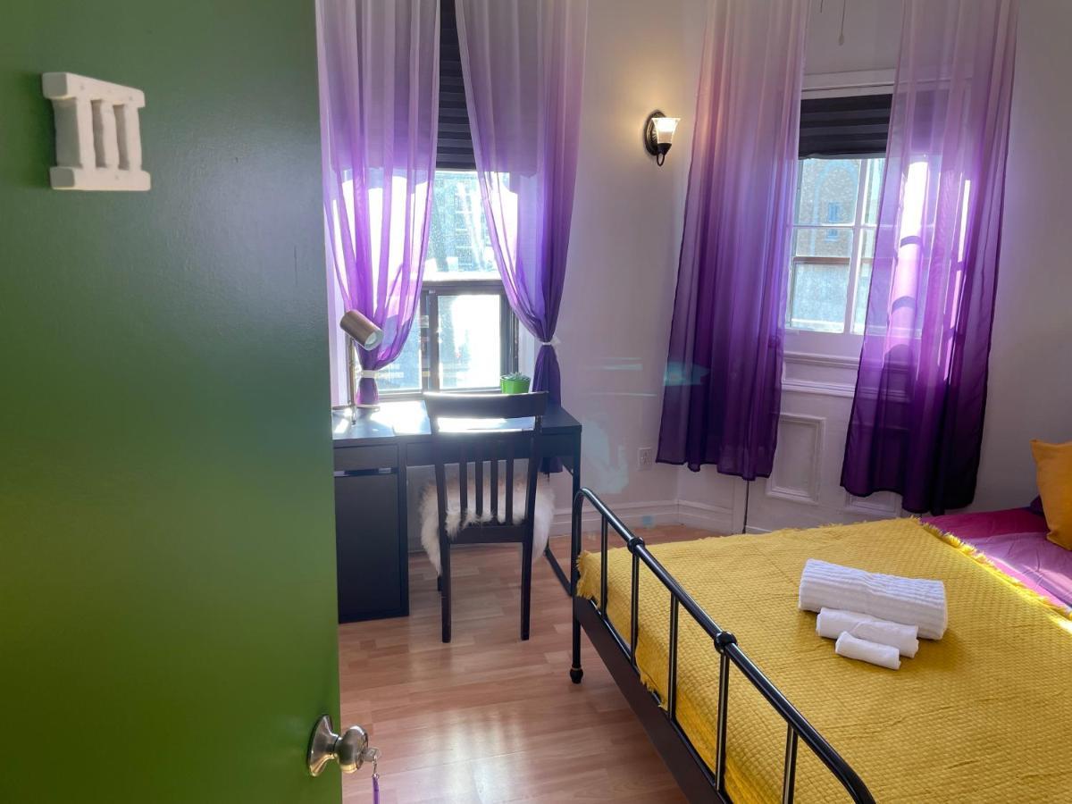 Chambres El Mediterraneo Rooms Монреаль Экстерьер фото